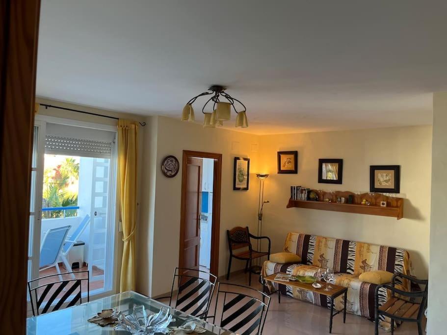 Apartamento En Costa Ballena, Urb. Playa Ballena Кадис Екстериор снимка