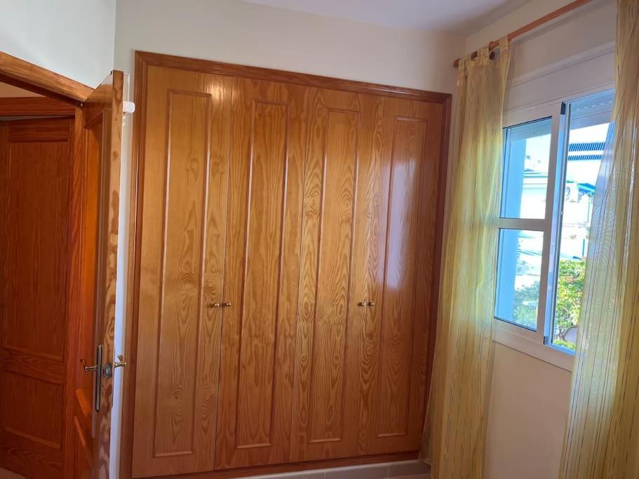 Apartamento En Costa Ballena, Urb. Playa Ballena Кадис Екстериор снимка
